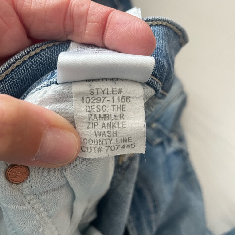 MOTHER Mid Rise Rambler Zip Jeans - Picture 6 of 7